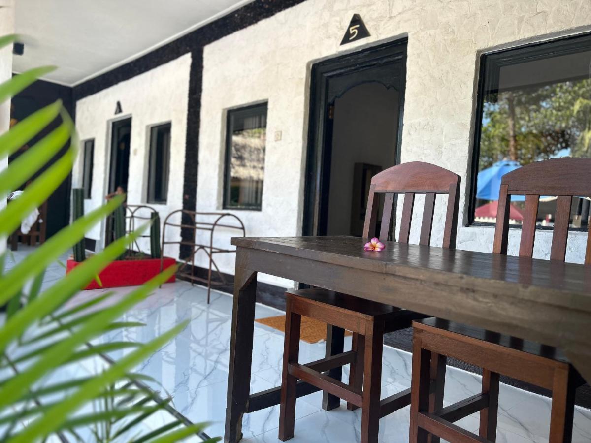 Allure Homestay Lembongan Ngoại thất bức ảnh